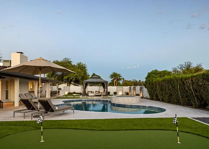 The Scottsdale Clubhouse